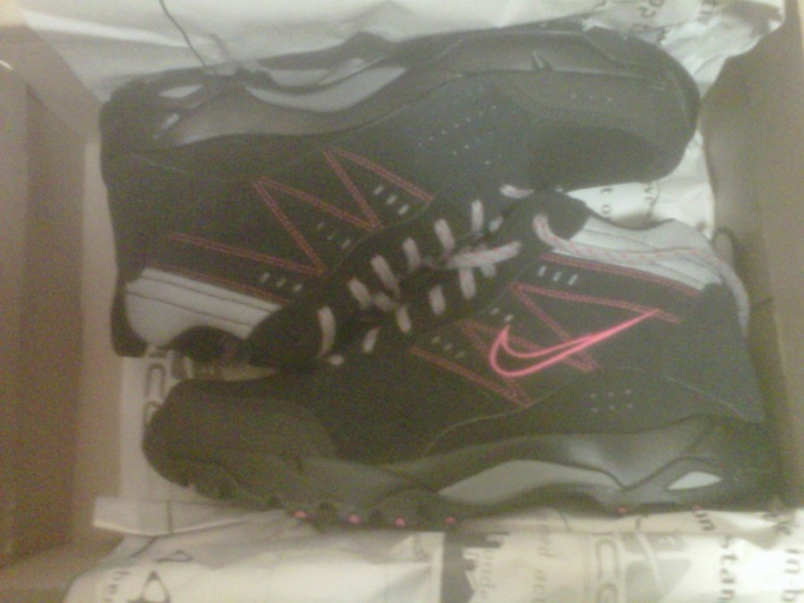 /home/wpcom/public_html/wp-content/blogs.dir/f2e/20442432/files/2011/03/nike-salbolier-mid.jpg Nike Salbolier Mid